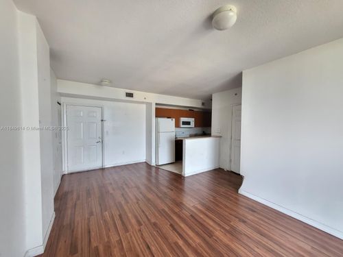 apt-1108-120 Sw 8th Ave, Miami, FL, 33130-1278 | Card Image