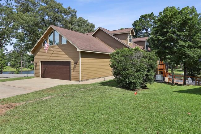 243 Riverbirch, House other with 5 bedrooms, 4 bathrooms and 2 parking in Brookeland TX | Image 4
