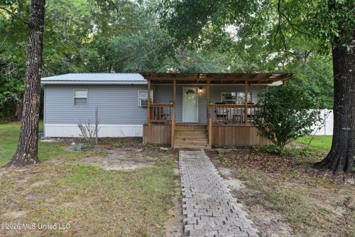 8 Woods Road, Wiggins, MS, 39577 | Card Image