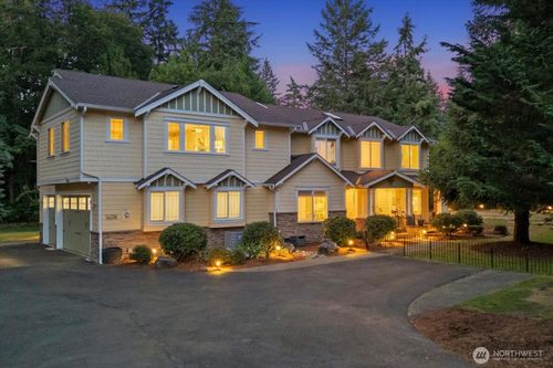 16218 Ne 195th Street, Woodinville, WA, 98072 | Card Image