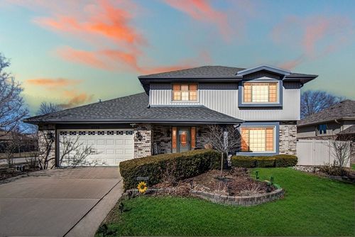 8324 Bromley St, Orland Park, IL, 60462-2871 | Card Image