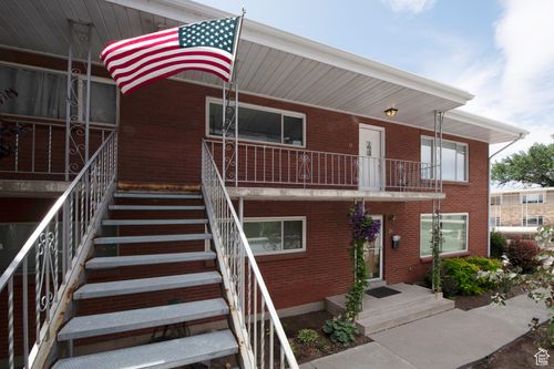 apt-22-2260 E Murray Holladay Rd, Holladay, UT, 84117-3809 | Card Image