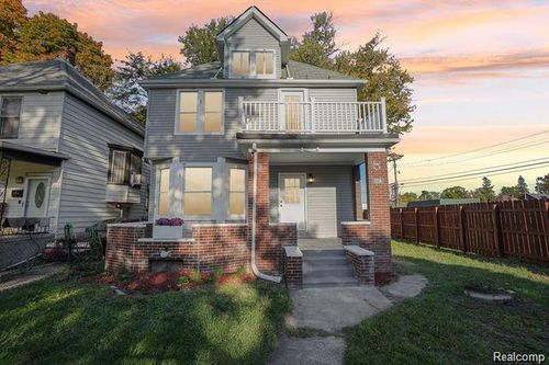 3736 Iroquois St, Detroit, MI, 48214-1219 | Card Image