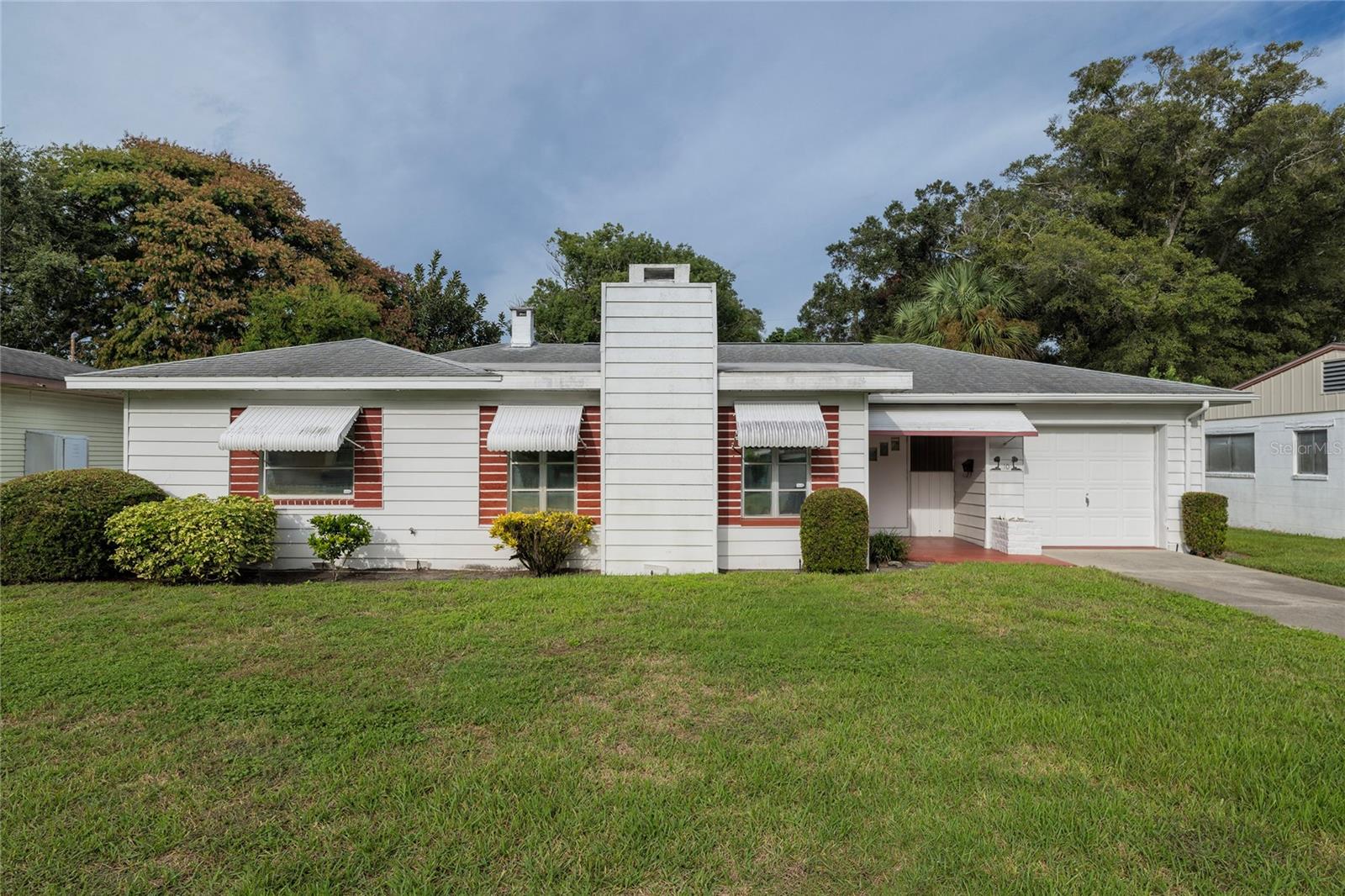 Saturn Ave, Clearwater, FL 33755