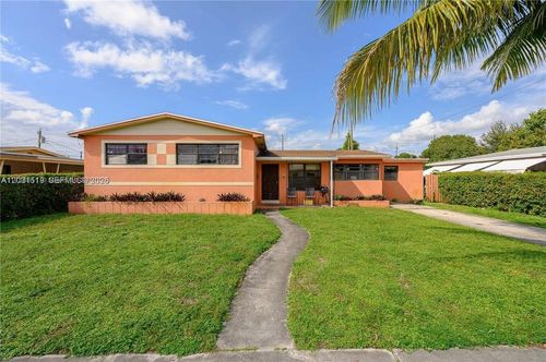 17800 Nw 14th Pl, Miami Gardens, FL, 33169-4180 | Card Image