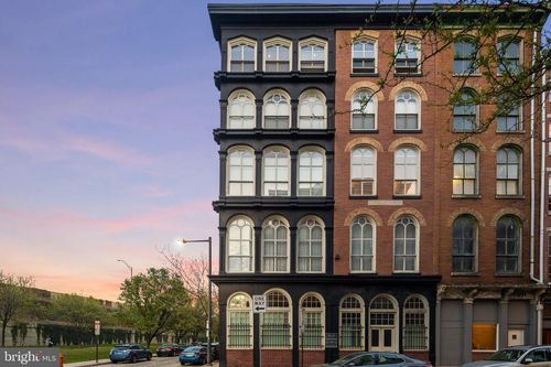 5a-313 N 3rd St, PHILADELPHIA, PA, 19106-1245 | Card Image