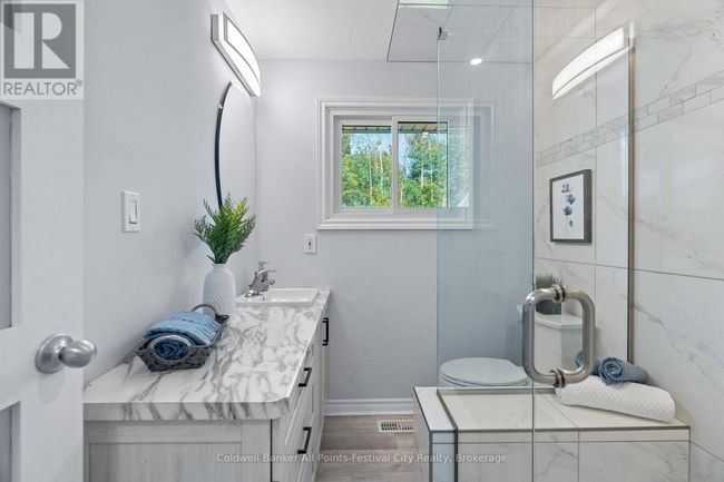 7 Andrew Cres, House other with 2 bedrooms, 1 bathrooms and 6 parking in Goderich ON | Image 20