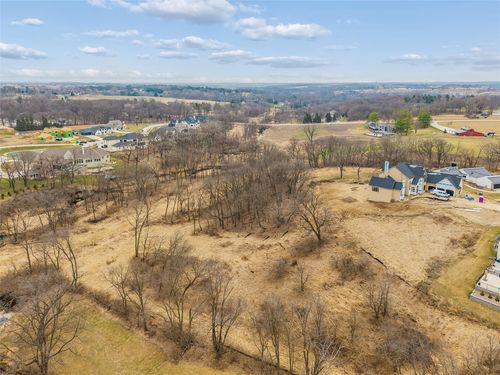 545 Eldorado Ct, Waukee, IA, 50263-1297 | Card Image