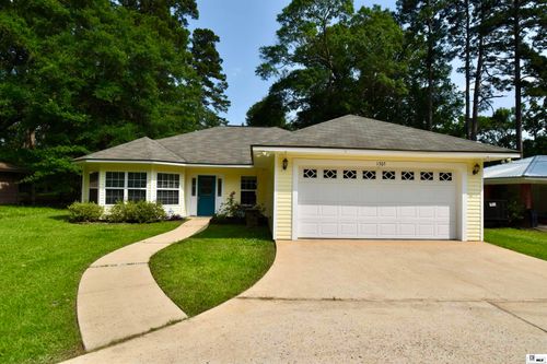 1305 Robinette Dr, Ruston, LA, 71270-5139 | Card Image