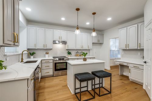 5031 Enclave Ct, Mckinney, TX, 75072-5394 | Card Image
