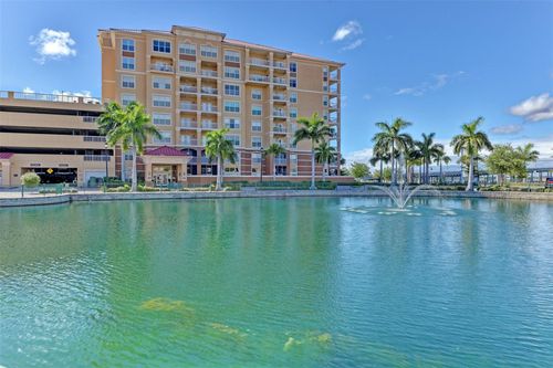 301-808 3rd Ave W, BRADENTON, FL, 34205-8667 | Card Image