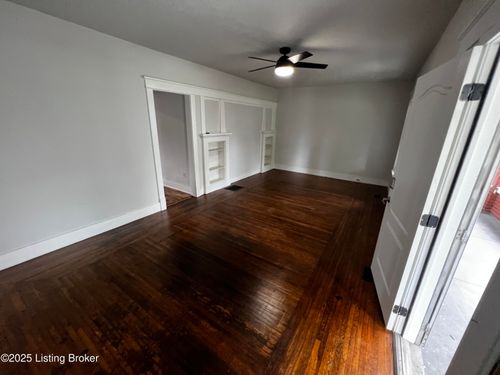 3162 S 3rd St, Louisville, KY, 40214-1708 | Card Image
