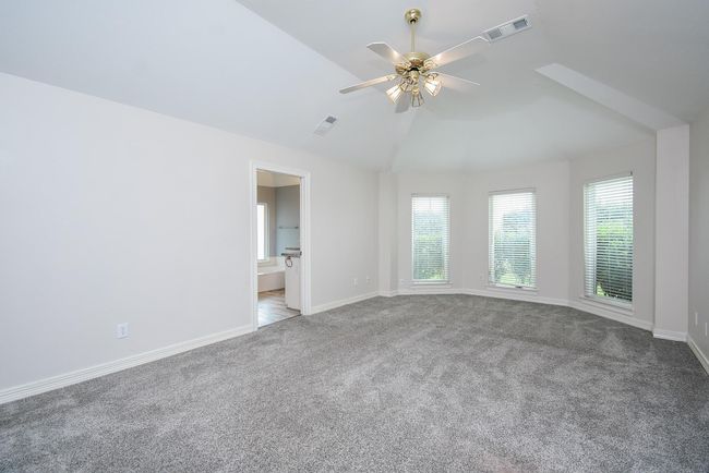 2615 Pinebend Dr, House other with 4 bedrooms, 3 bathrooms and 2 parking in Pearland TX | Image 18