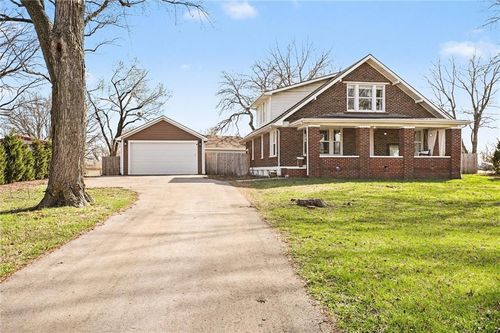 1701 E South St, Harrisonville, MO, 64701-3459 | Card Image