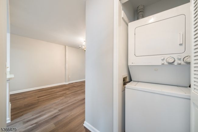 231 Alexandria Way, House other with 2 bedrooms, 2 bathrooms and null parking in Basking Ridge NJ | Image 21