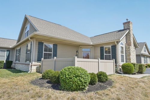 12-4135 Waterside Pl, Grove City, OH, 43123-8068 | Card Image