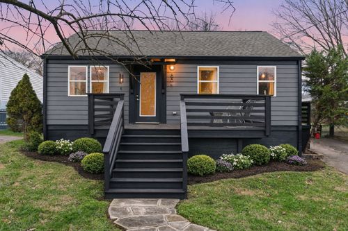 809 Washington Ave, Nashville, TN, 37206-1409 | Card Image