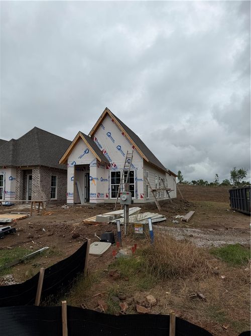 1045 Hunters Way, OPELIKA, AL, 36801-6649 | Card Image