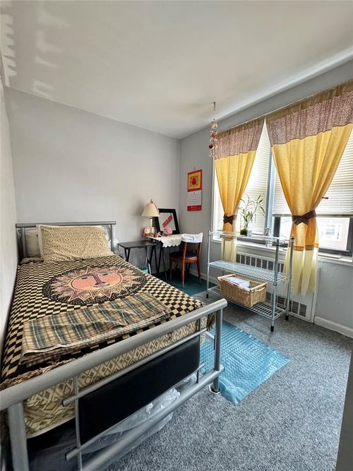 apt-3d-37 86th St, Jackson Heights, NY, 11372-7428 | Card Image