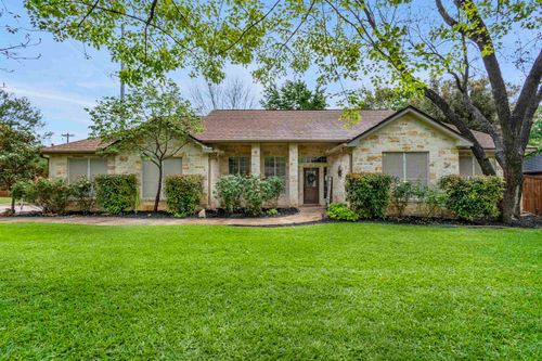 267 Meadowlakes Dr, Meadowlakes, TX, 78654-7124 | Card Image