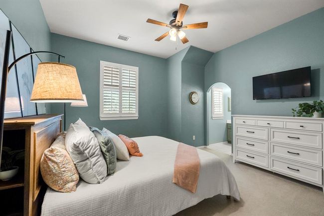 99 S Shawnee Ridge Cir, House other with 4 bedrooms, 4 bathrooms and 3 parking in The Woodlands TX | Image 27