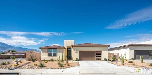 12523 Sylvanus Dr, Desert Hot Springs, CA, 92240-3413 | Card Image