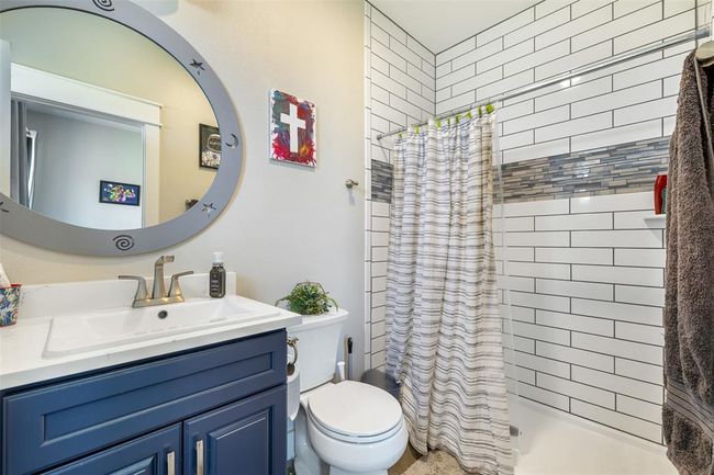 4330 Post Oak Point Rd, Home with 4 bedrooms, 4 bathrooms and 3 parking in New Ulm TX | Image 16