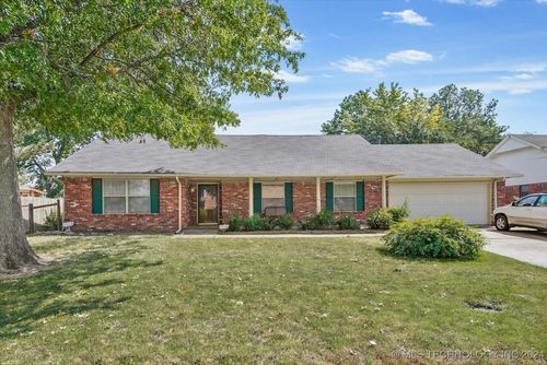 11108 E 66th Street, Tulsa, OK, 74133 | Card Image