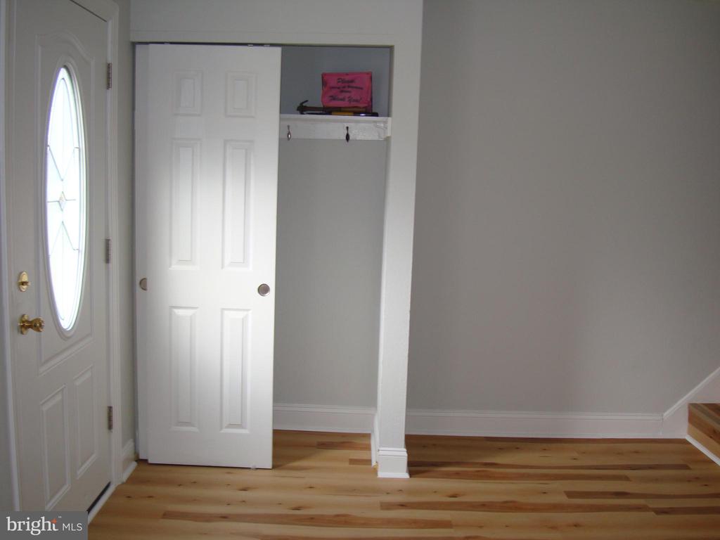 Residential Lease in BERRYVILLE 4