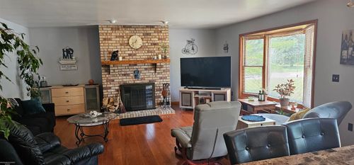1590 Glynn St, Saint Clair, MI, 48079-3504 | Card Image