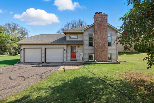 2839 Henslow Ave N, Oakdale, MN, 55128-4714 | Card Image