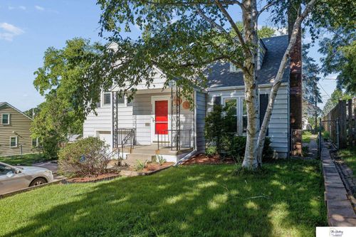2024 N 62nd St, Omaha, NE, 68104-4706 | Card Image