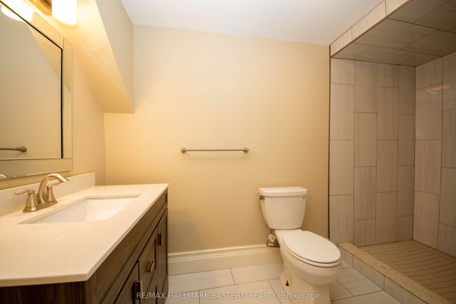 1740 Waddell Ave, House other with 4 bedrooms, 5 bathrooms and 4 parking in Peterborough ON | Image 33