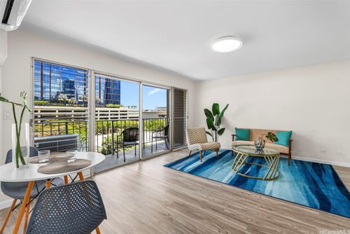 apt-703-731 Amana St, Honolulu, HI, 96814-3271 | Card Image