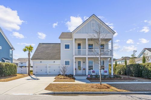 305 Sherrod Park Ln, Summerville, SC, 29486-5456 | Card Image
