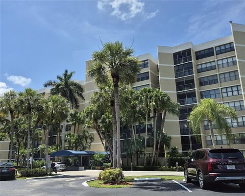 apt-412-16300 Golf Club Rd, Weston, FL, 33326-1662 | Card Image