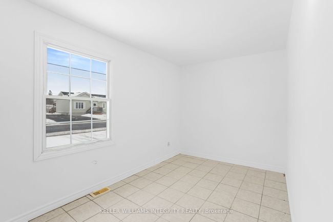 120 Herbert St, House other with 3 bedrooms, 2 bathrooms and 2 parking in Prescott Russell ON | Image 15