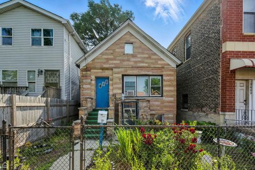 3441 S Ashland Ave, Chicago, IL, 60608-6207 | Card Image