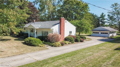 2387 Lester Rd, Valley City, OH, 44280-9417 | Card Image