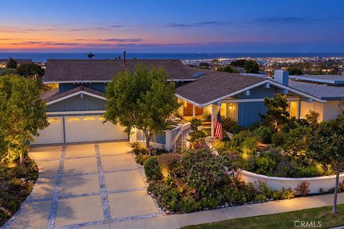 2715 Island View Dr, Corona Del Mar, CA, 92625-1309 | Card Image