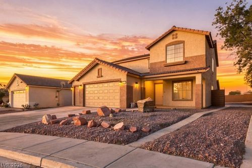 8171 Petunia Flower Way, Las Vegas, NV, 89147-7436 | Card Image