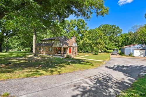 9601 N 89th East Ave, Owasso, OK, 74055-6757 | Card Image