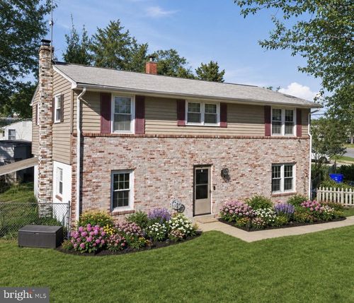 2863 Chippewa St, BRYANS ROAD, MD, 20616-3067 | Card Image