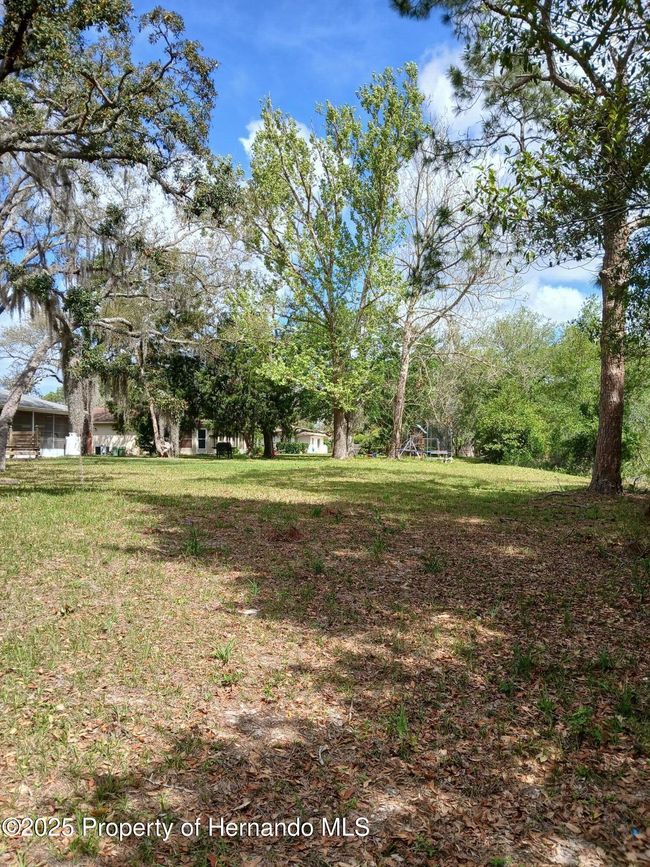 7404 Acorn Cir, House other with 2 bedrooms, 2 bathrooms and null parking in SPRING HILL FL | Image 38