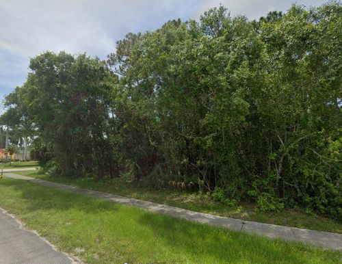 308 E Midway Rd, Fort Pierce, FL, 34982-7148 | Card Image