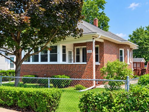 1000 Vine St, Joliet, IL, 60435-4506 | Card Image