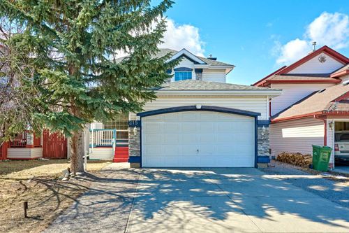 215 Coventry Green Ne, Calgary, AB, T3K4M4 | Card Image