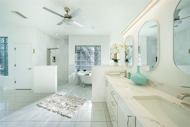1065 Harbour Glen Pl, House other with 3 bedrooms, 2 bathrooms and null parking in PUNTA GORDA FL | Image 18