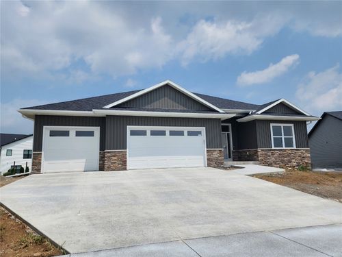 624 Rock Ridge Rd, Tiffin, IA, 52340-8407 | Card Image
