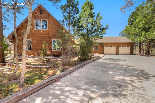 3660 Range View Rd, Monument, CO, 80132-8221 | Card Image